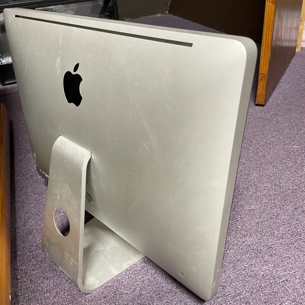iMac (21.5-inch, Mid 2011)
